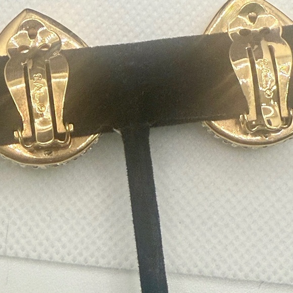 Vintage Gilt & Swarovski Crystal Chunky Teardrop Earrings by Swarovski, 1980s - Picture 4 of 7